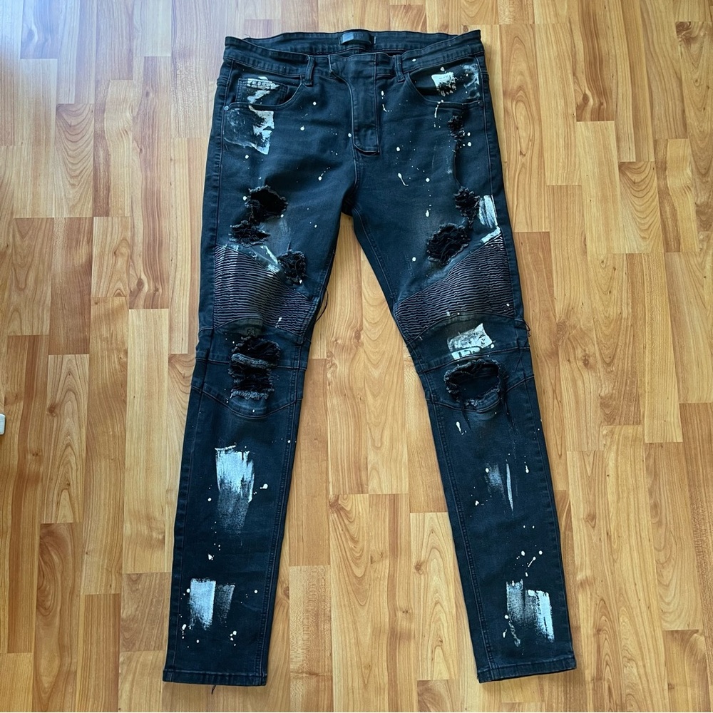 KDNK Black Paint Splatter Destroyed Moto Biker Jeans Size 36”x32”